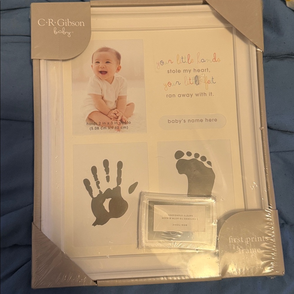 Gibson Baby First Prints Frame